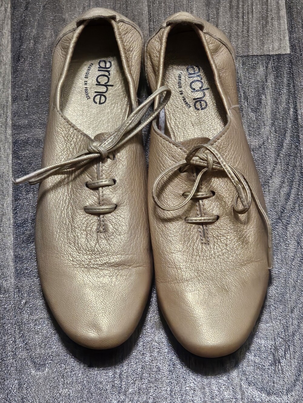 ARCHE Baryza Gold Leather Shoe SZ 35/5 Tie Up Closed Toe Comfort Sneaker